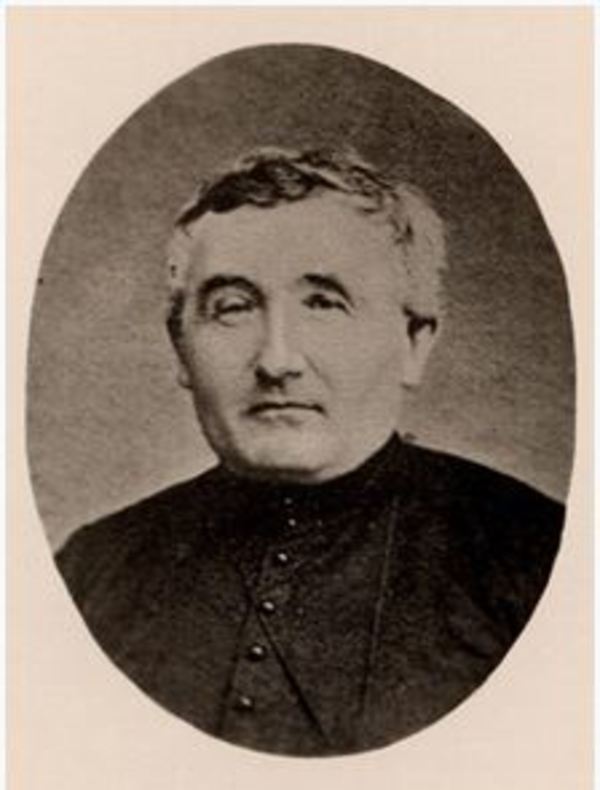 Titre original :  Lucien-Antoine Lagier. Description Lucien-Antoine Lagier, priest, Oblate of Mary Immaculate, preacher Date c.1870 Source This image is available from the Bibliothèque et Archives nationales du Québec under the reference number P560,S2,D1,P592